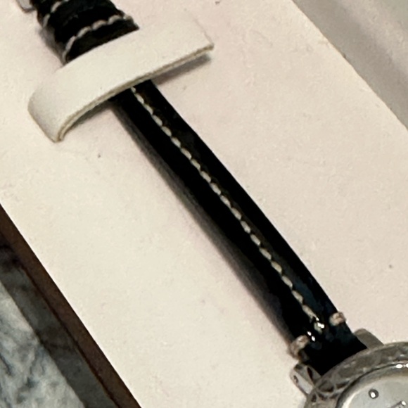 Coach Legacy Signature Western Silver Face Black Leather BandβοΈπ - Picture 4 of 9